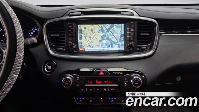 Kia Sorento Diesel 2.0 2WD Noblesse 2016 — фото 14