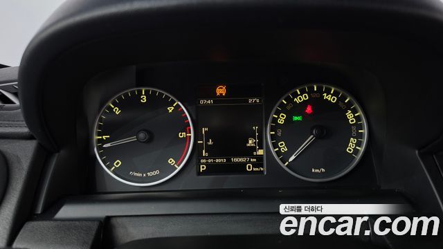 Land Rover Discovery 4 3.0 SDV6 SE 2015 — фото 8