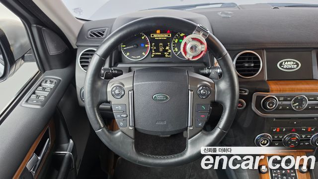 Land Rover Discovery 4 3.0 SDV6 SE 2015 — фото 14