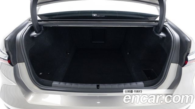 BMW 7 Series (G70) 740d xDrive M Sport 2024 — фото 24