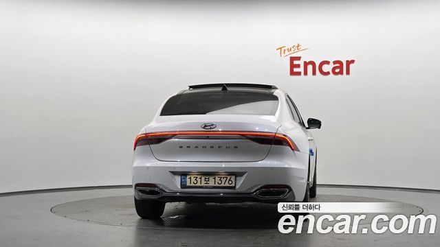 Hyundai Grandeur (IG) 2.5 Exclusice 2023 — фото 4