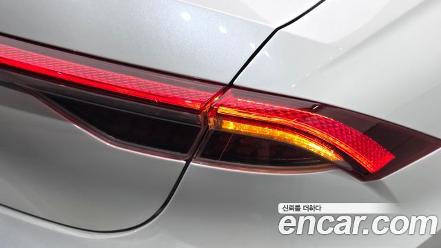 Hyundai Grandeur (IG) 2.5 Exclusice 2023 — фото 23