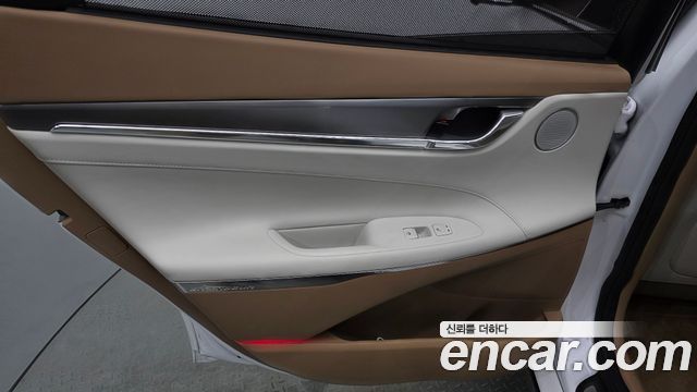 Hyundai Grandeur (IG) 2.5 Exclusice 2023 — фото 25
