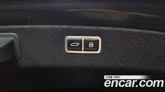 Genesis G80 (RG3) Gasoline 3.5 Turbo AWD 2024 — фото 24