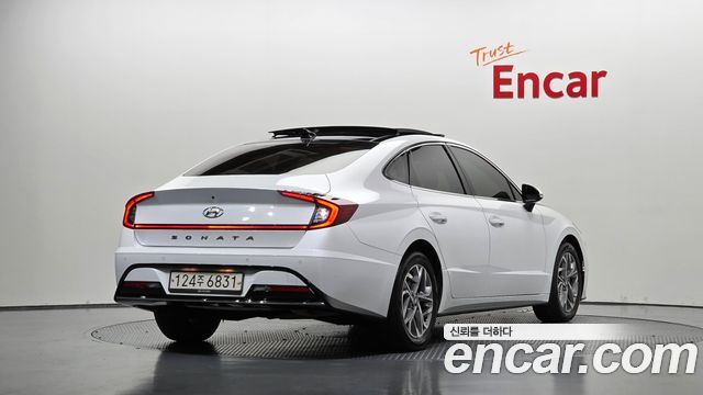 Hyundai Sonata (DN8) 2.0 Premium 2020 — фото 2