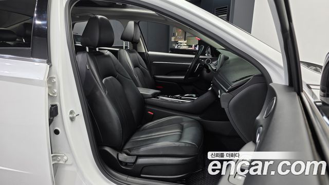 Hyundai Sonata (DN8) 2.0 Premium 2020 — фото 11