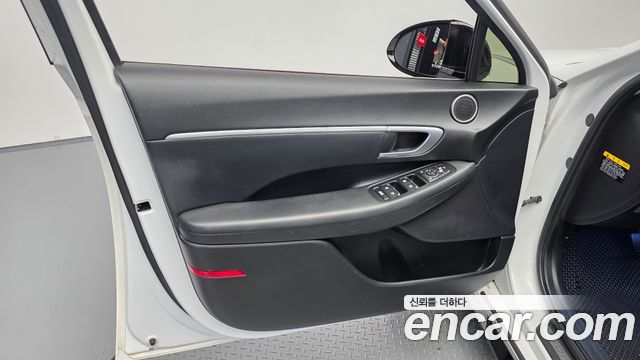 Hyundai Sonata (DN8) 2.0 Premium 2020 — фото 24
