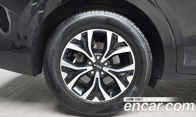 Kia Carnival (IV) Diesel 9-Seater Prestige 2023 — фото 5