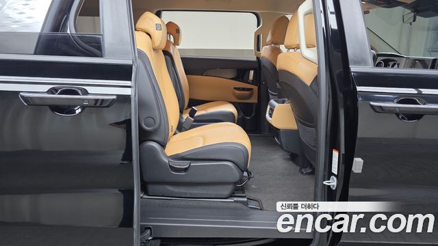Kia Carnival (IV) Diesel 9-Seater Prestige 2023 — фото 11