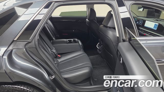 Hyundai Grandeur Hybrid (GN7) Premium 2023 — фото 12
