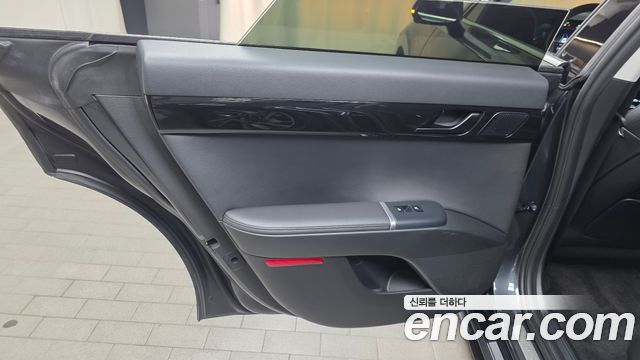 Hyundai Grandeur Hybrid (GN7) Premium 2023 — фото 25