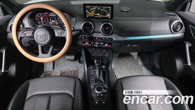 Audi Q2 35 TDI Premium 2023 — фото 7