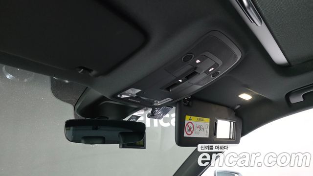 Audi Q2 35 TDI Premium 2023 — фото 16