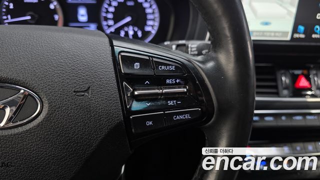 Hyundai Grandeur (IG) 2.4 Premium 2019 — фото 31