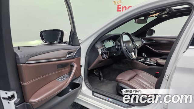 BMW 5 Series (G30) 530i M Sport Package Plus 2018 — фото 10