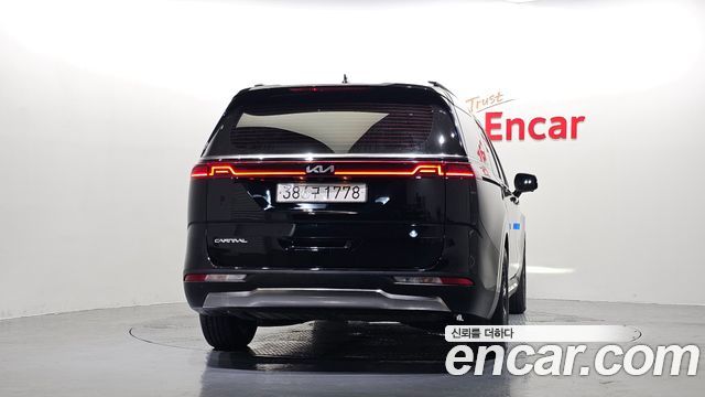 Kia Carnival (IV) Gasoline 7-Seater Signature 2023 — фото 4