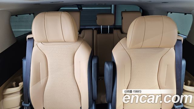 Kia Carnival (IV) Gasoline 7-Seater Signature 2023 — фото 12