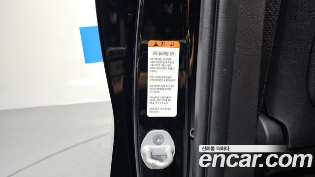 Kia Carnival (IV) Gasoline 7-Seater Signature 2023 — фото 33