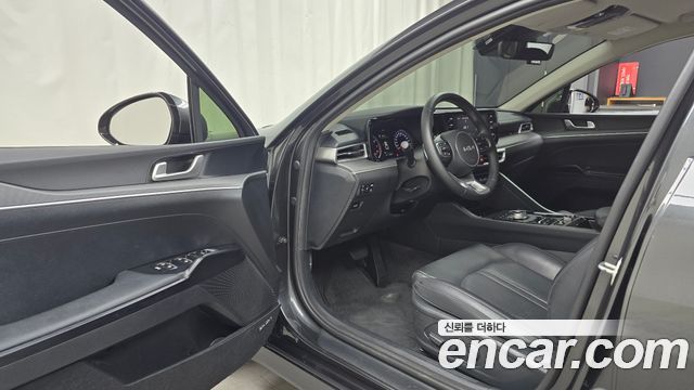 Kia K5 (III) 2.0 Prestige 2023 — фото 10