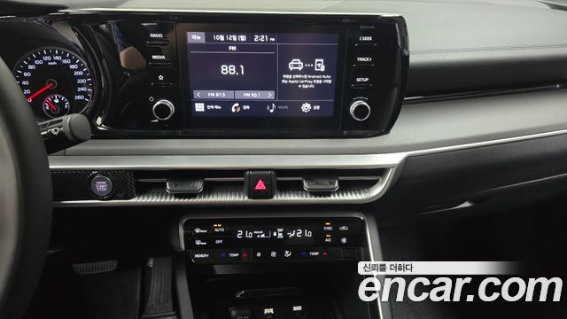 Kia K5 (III) 2.0 Prestige 2023 — фото 13
