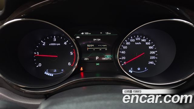 Kia Carnival 9-Seater Noblesse Special 2019 — фото 8