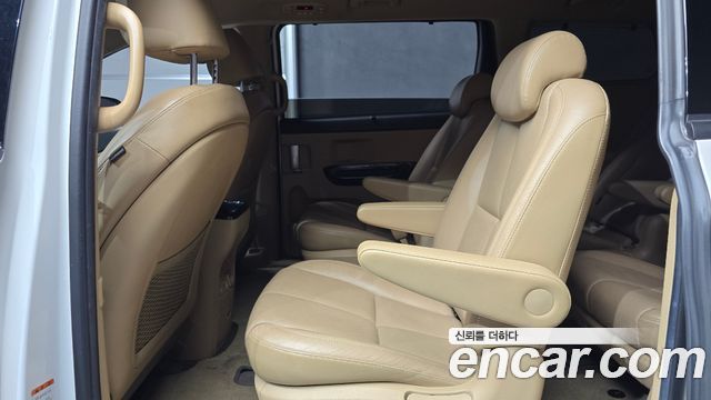 Kia Carnival 9-Seater Noblesse Special 2019 — фото 12