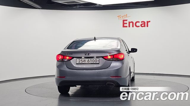 Hyundai Avante 1.6 GDi Modern Standard 2015 — фото 4