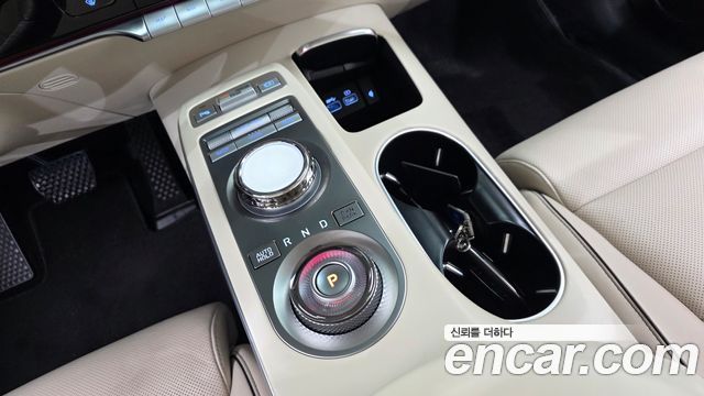 Genesis GV70 2.5T Gasoline AWD 2023 — фото 9