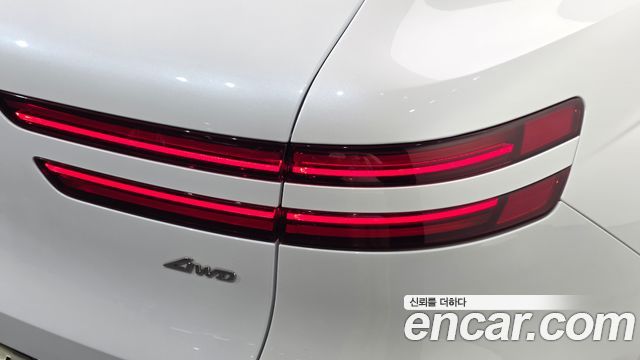 Genesis GV70 2.5T Gasoline AWD 2023 — фото 23