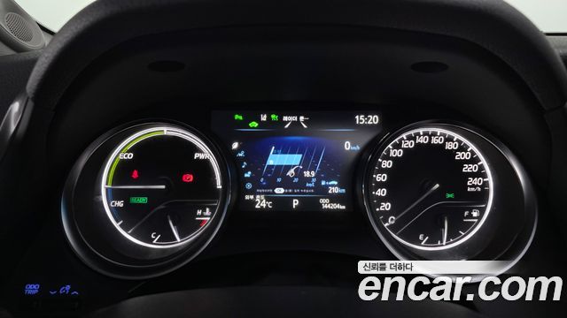 Toyota Camry (XV70) 2.5 XLE Hybrid 2019 — фото 8