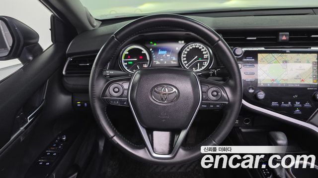 Toyota Camry (XV70) 2.5 XLE Hybrid 2019 — фото 13