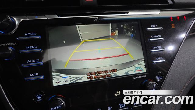 Toyota Camry (XV70) 2.5 XLE Hybrid 2019 — фото 15