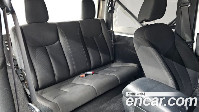 Jeep Wrangler (JK) 3.6 Sport 2Door 2017 — фото 11