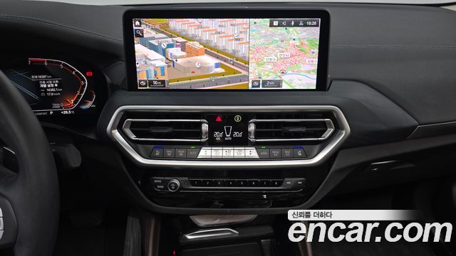 BMW X4 (G02) xDrive20i xLine 2024 — фото 12
