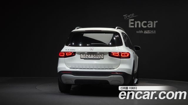Mercedes-Benz GLB-Class (X247) GLB200 d 2021 — фото 4