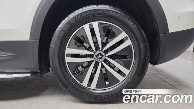 Mercedes-Benz GLB-Class (X247) GLB200 d 2021 — фото 21