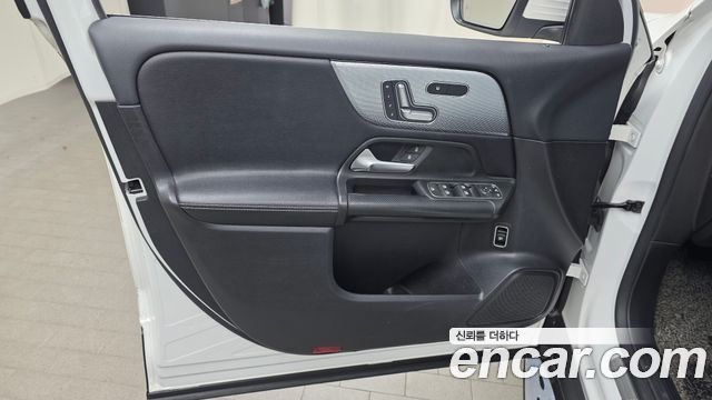 Mercedes-Benz GLB-Class (X247) GLB200 d 2021 — фото 24