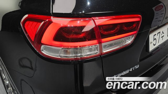 Kia Sorento Diesel 2.0 4WD Noblesse Special 2016 — фото 23