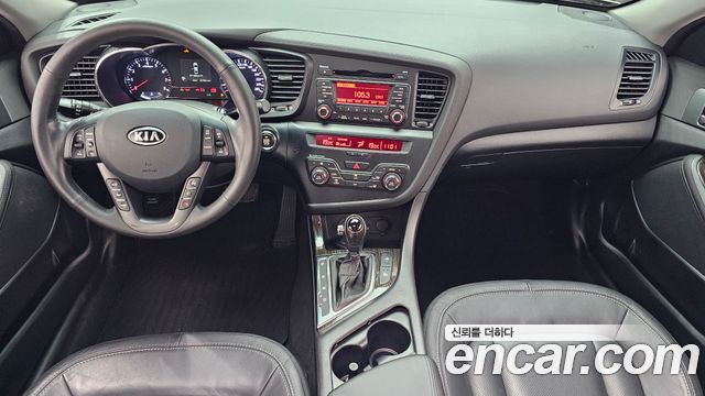 Kia K5 2.0 Prestige Standard 2013 — фото 7