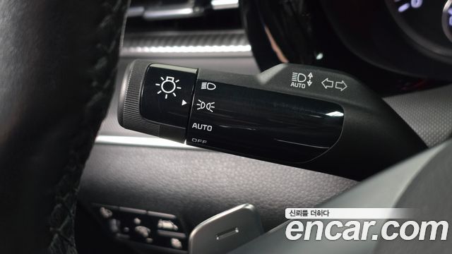 Kia K5 (III) 2.0 Prestige 2023 — фото 20