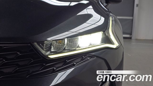 Kia K5 (III) 2.0 Prestige 2023 — фото 22