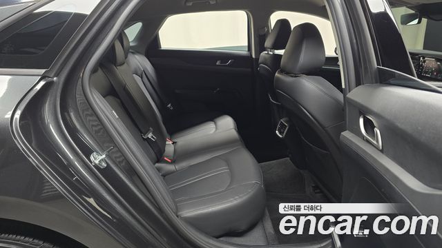 Kia K5 (III) 2.0 Prestige 2023 — фото 26