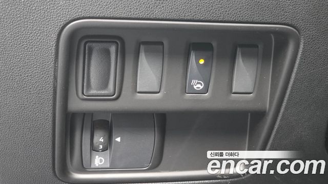 Renault Korea QM6 2.0 LPe LE 2WD 2020 — фото 17