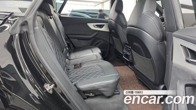 Audi Q8 (4M) 50 TDI Quattro Premium 2023 — фото 11