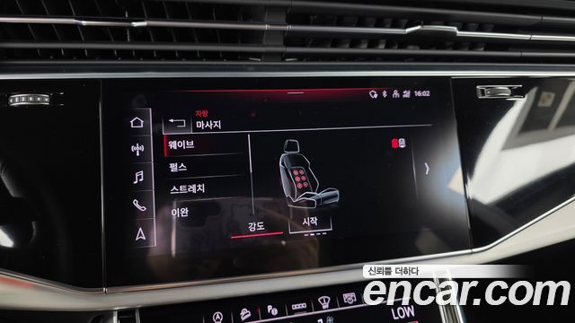 Audi Q8 (4M) 50 TDI Quattro Premium 2023 — фото 16