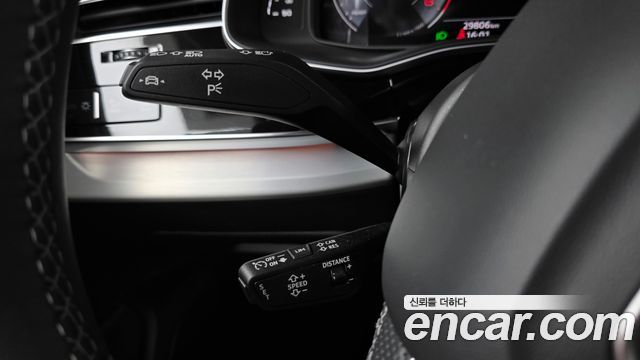 Audi Q8 (4M) 50 TDI Quattro Premium 2023 — фото 27