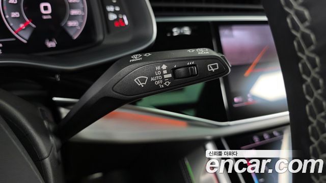 Audi Q8 (4M) 50 TDI Quattro Premium 2023 — фото 30