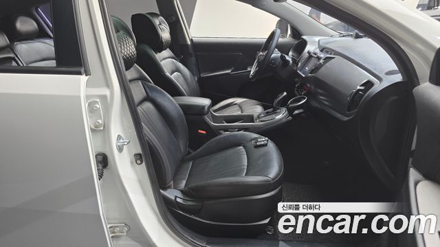Kia Sportage R Diesel 2WD Trendy 2014 — фото 11