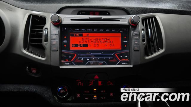 Kia Sportage R Diesel 2WD Trendy 2014 — фото 15