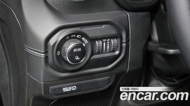 Jeep Gladiator (JT) 3.6 Rubicon 2025 — фото 17